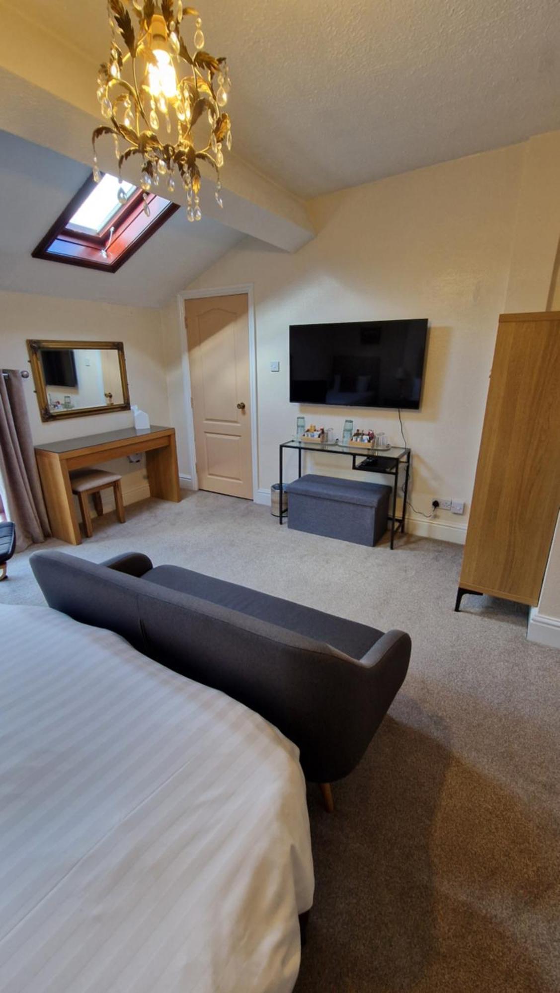Glen Garth Guest House Честер Экстерьер фото