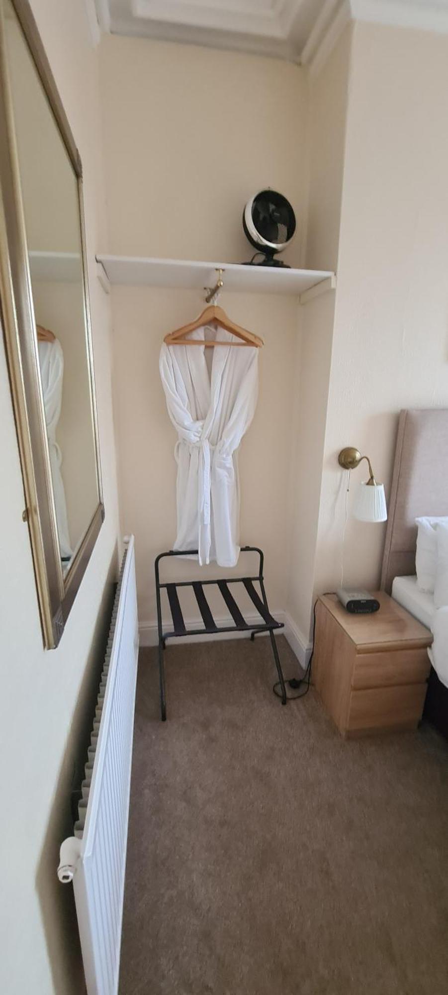 Glen Garth Guest House Честер Экстерьер фото