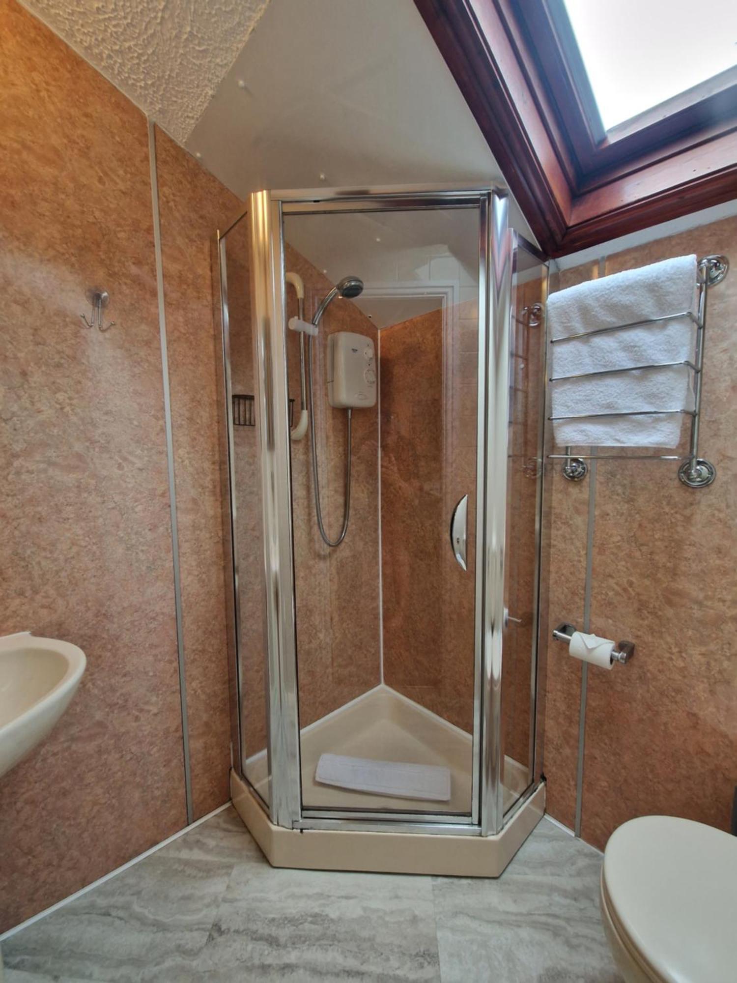 Glen Garth Guest House Честер Экстерьер фото
